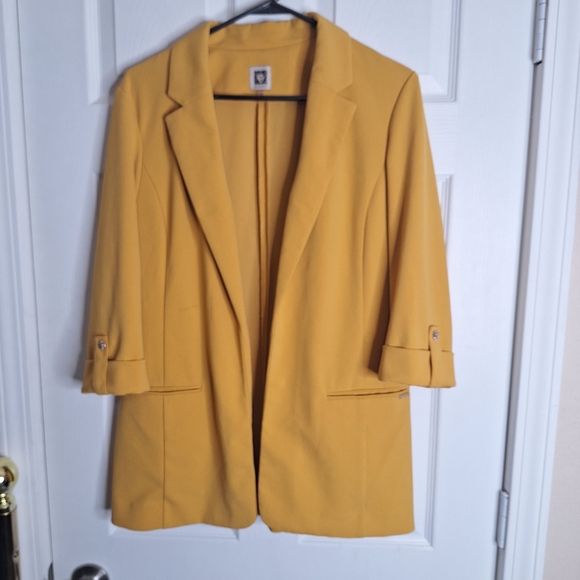 Anne Klein Jackets & Blazers - Anne Klein Mustard Blazer Size Medium
